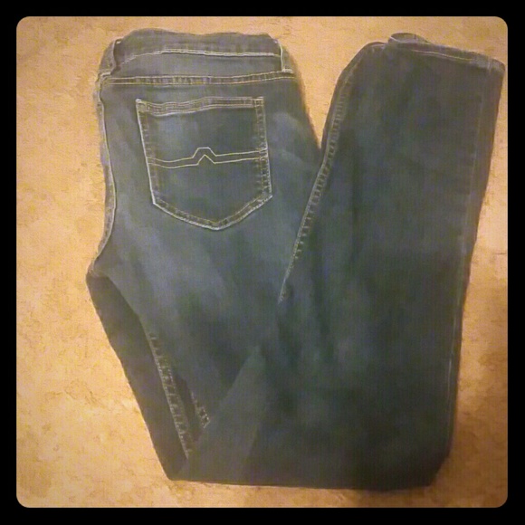 Arizona Jeans - Picture 1 of 3